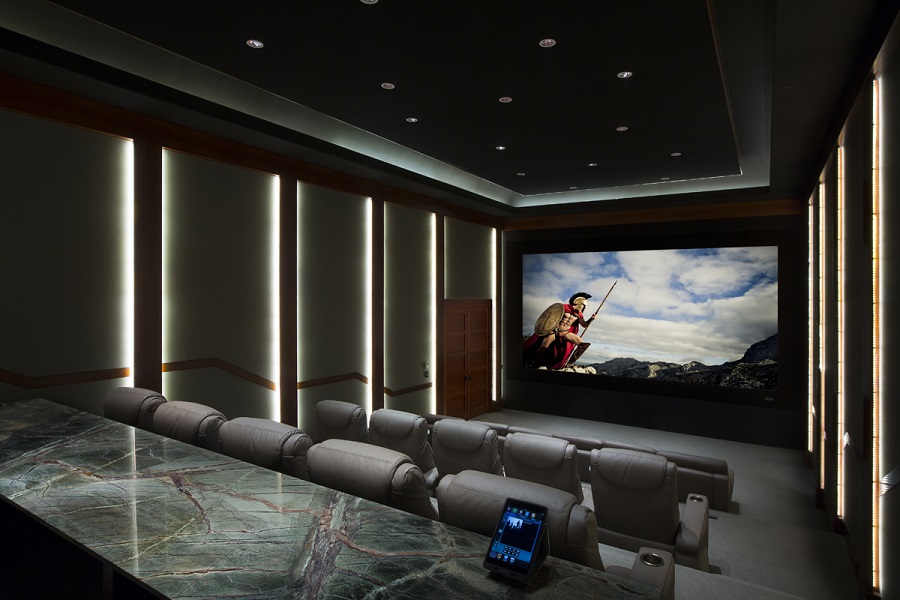 A Private Cinema Brings the Magic Of The Movies Home